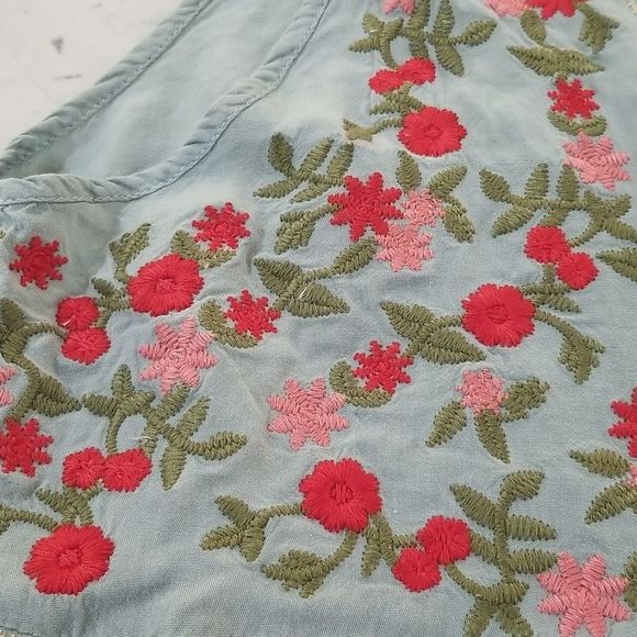 BOHO chic vintage look EMBROIDERED sleeveless top, size Medium - Picture 14 of 16